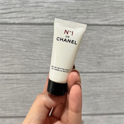 serum revitalisant au camelia rouge|chanel serum price.